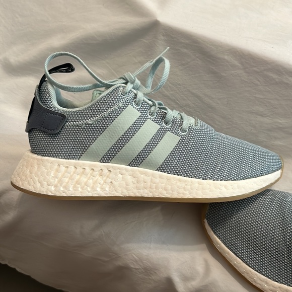 Adidas Originals NMD_R2 - Picture 6 of 7